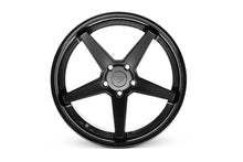 Ferrada FR3 Matte Black with Gloss Black Lip